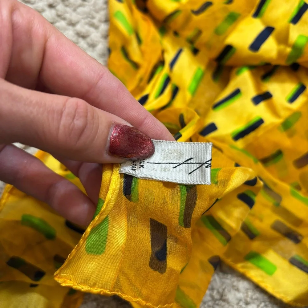 Ladies Vintage Hiroko‎ Kapp 100% Silk Neck Scarf, Yellow, Green and Black